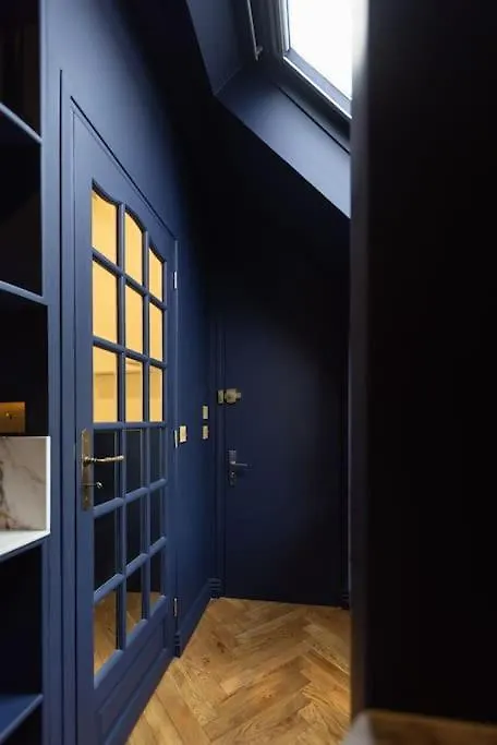 Midnight Suite - Marais Párizs Apartman